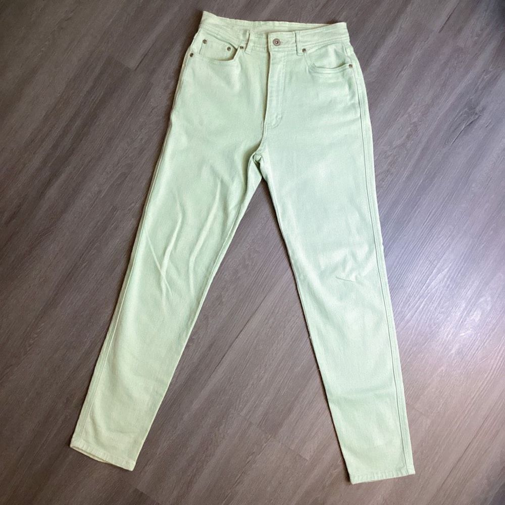 Bill Blass Vintage Jeans Mint Mom Jeans Size 4 Skinny Leg Spring Summer Pastel